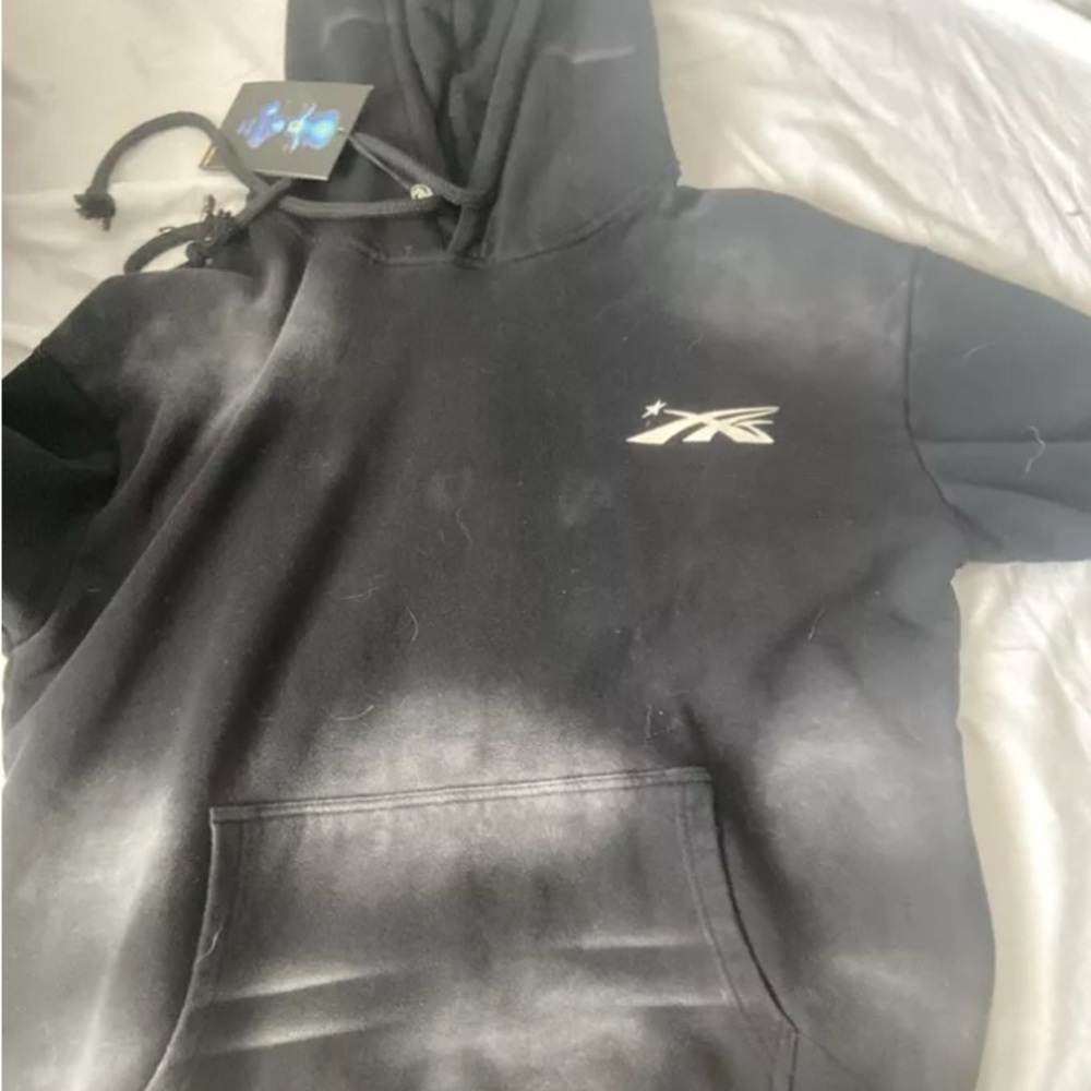 Reebok Men's Black Hoodie Sweater